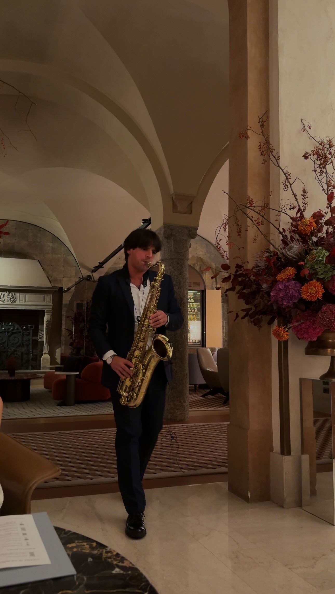 Instagram post by @svetlana_abdulova for Four Seasons. Caption reads: Montenapoleone stroll, window watching, and an....