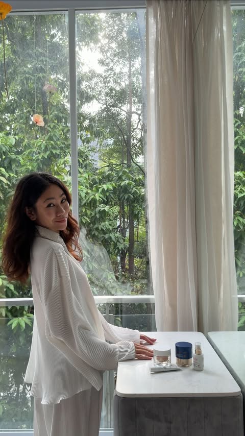 Instagram post by @nellielim for Avène. Caption reads: Real talk: my skin needs have definitely changed....