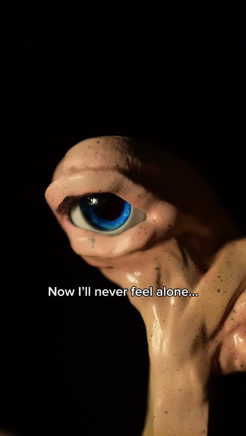 Instagram post by @stellachuuuuu for HyperX. Caption reads: Eye can’t believe @hyperx asked for another cursed....