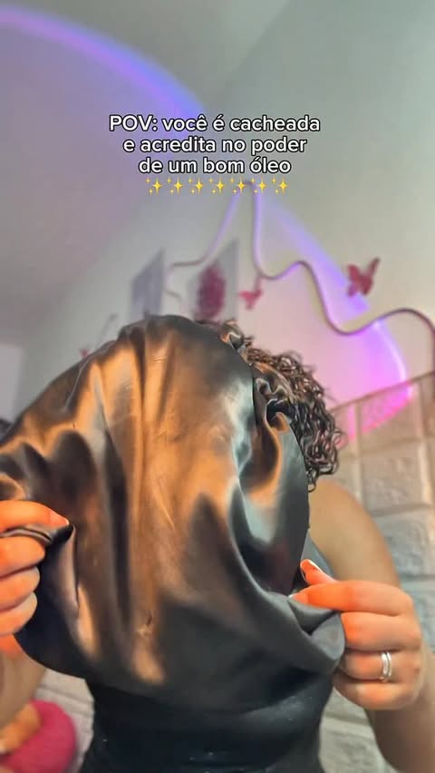 Instagram post by @lais__veloso for Salon Line. Caption reads: ESSE ÓLEO É TUDOOOO AMGS!✨🫶🏽😱🗣️
✨Óleo Praliné....