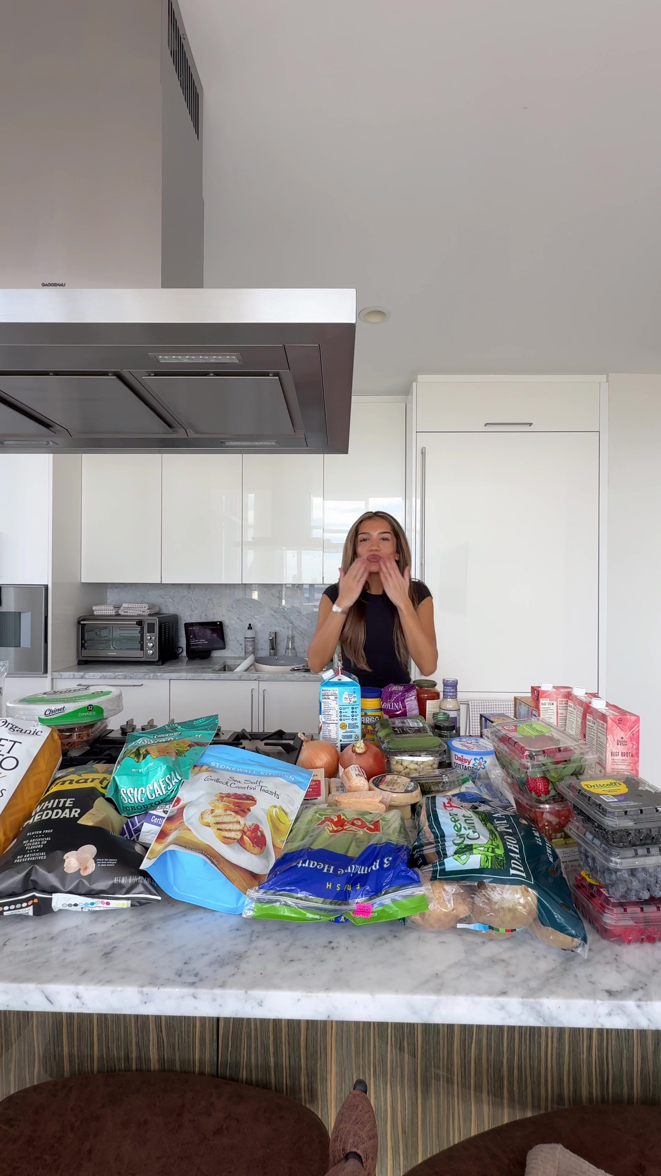 TikTok post by @azramian for Alo Yoga. Caption reads: IM SO EXCITED!!! Stay tuned for the cooking, set....