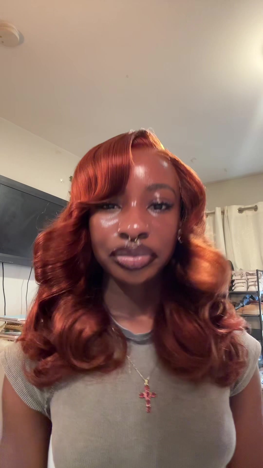 TikTok post by @sisidtm for iseehair. Caption reads: might be my fav glueless wig😍 @ISEEHAIR....