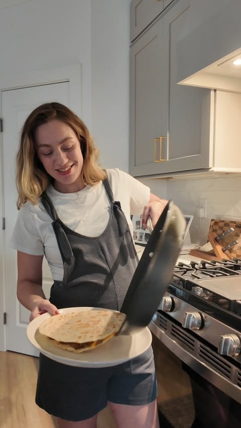 Instagram post by @busekkamci for Hungryroot. Caption reads: [...] in the kitchen 🤍 I created my own....