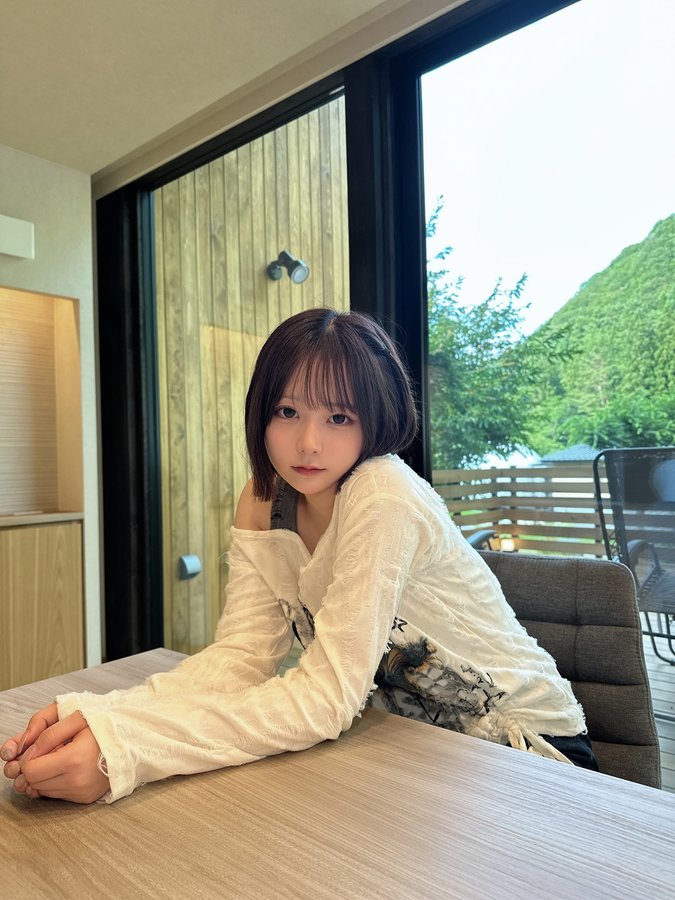 Instagram post by @salt__.xx for mokki STARDUST GLAMPING. Caption reads: 冬とかにまた行けたら良いなあ⋆ .° ． ． #mökki_glamping #阿智村....