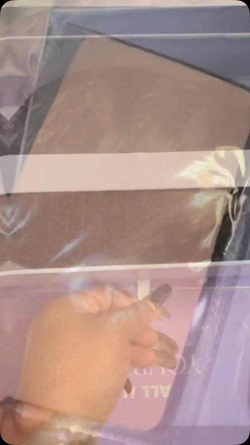 Instagram post by @katffmodel for Mayvenn. Caption reads: @mayvennhair hooooooney this unit is everything.....