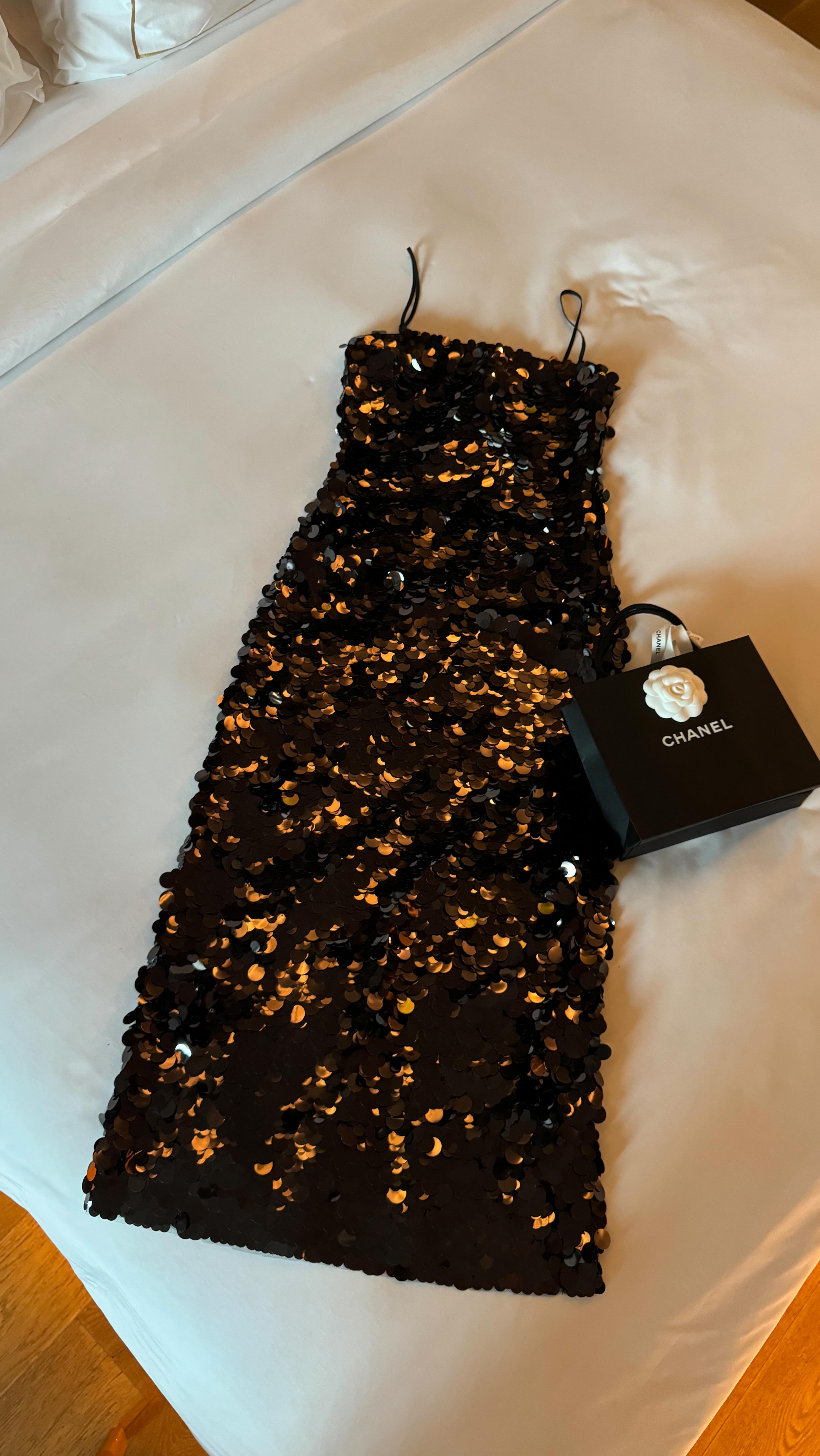 Instagram post by @avukatinsectikleri for hepsiburada. Caption reads: Nasıl olmuşum nasıl olmuşum 🖤
@hepsiburada #davet....