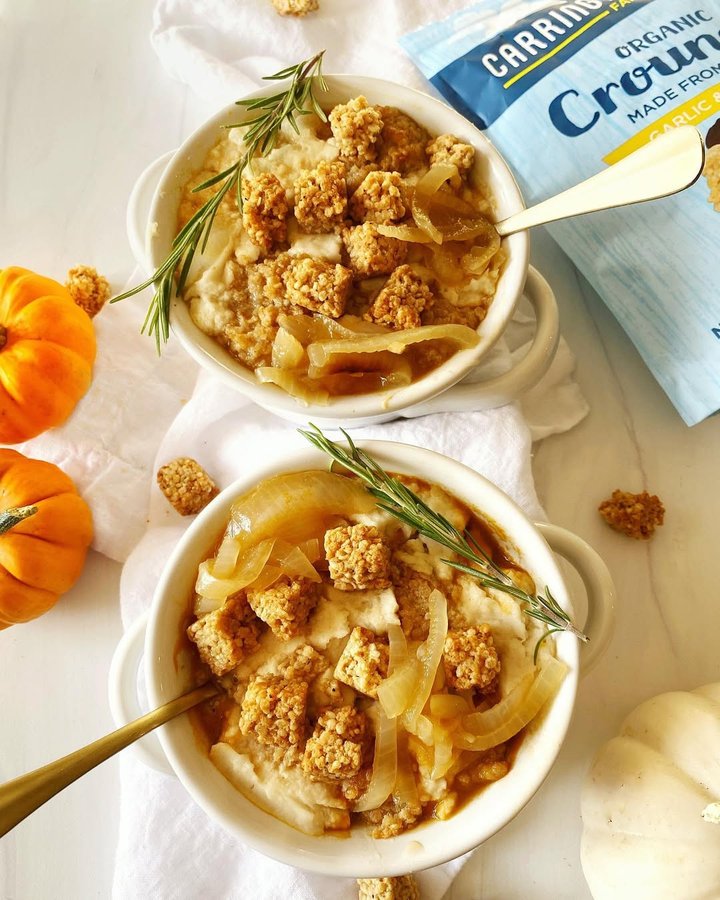 Instagram post by @lesswithlaur for Carrington Farms. Caption reads: It is officially fall, which also means it is....