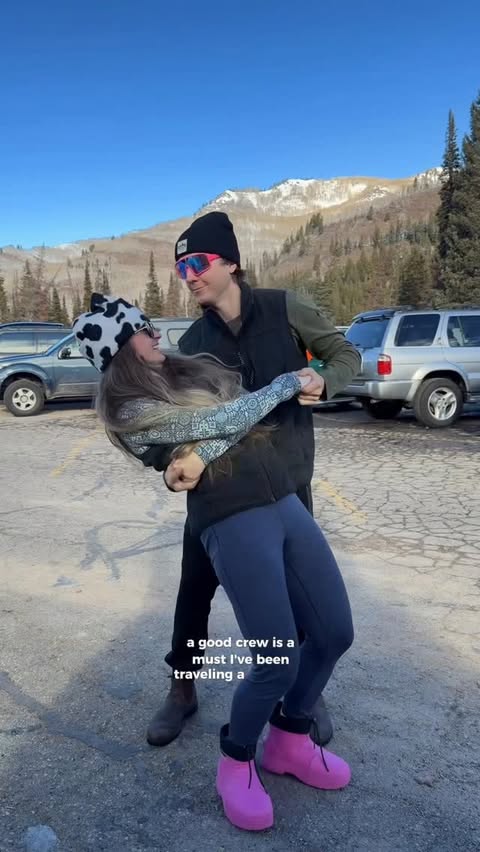 Instagram post by @hannah_melinn for Smartwool. Caption reads: [...] , and we are absolutely loving our new....