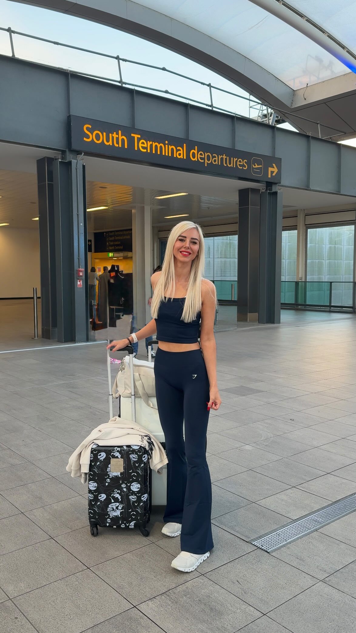 Instagram post by @charlotte_elizabethbrown for Halloween Horror Nights. Caption reads: 🎬✨ ad | For the very first time, I’m heading to....