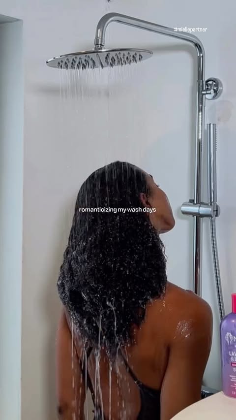 Instagram post by @girlwiththefro_ for Mielle Organics. Caption reads: [...] a little patience with yourself.....