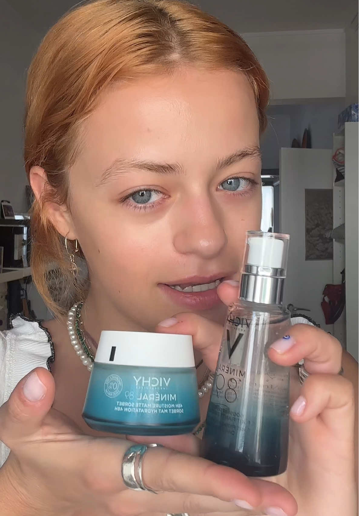TikTok post by @gaiamercurii for Vichy Laboratoires. Caption reads: #ad Λίγες είναι οι φορές που βρίσκεις αυτό που....