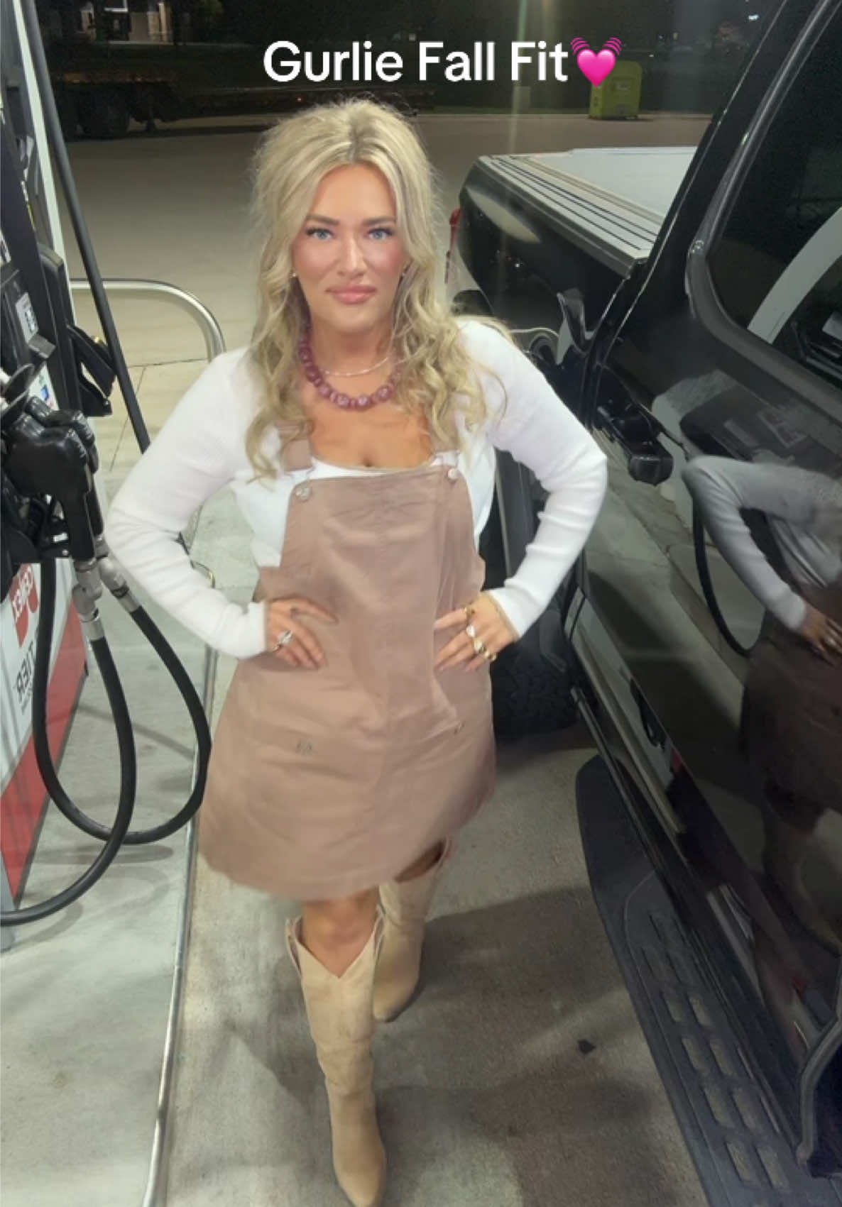 TikTok post by @briannavannet for Wetkiss. Caption reads: [...] It was comfy and cutie. The boots are....