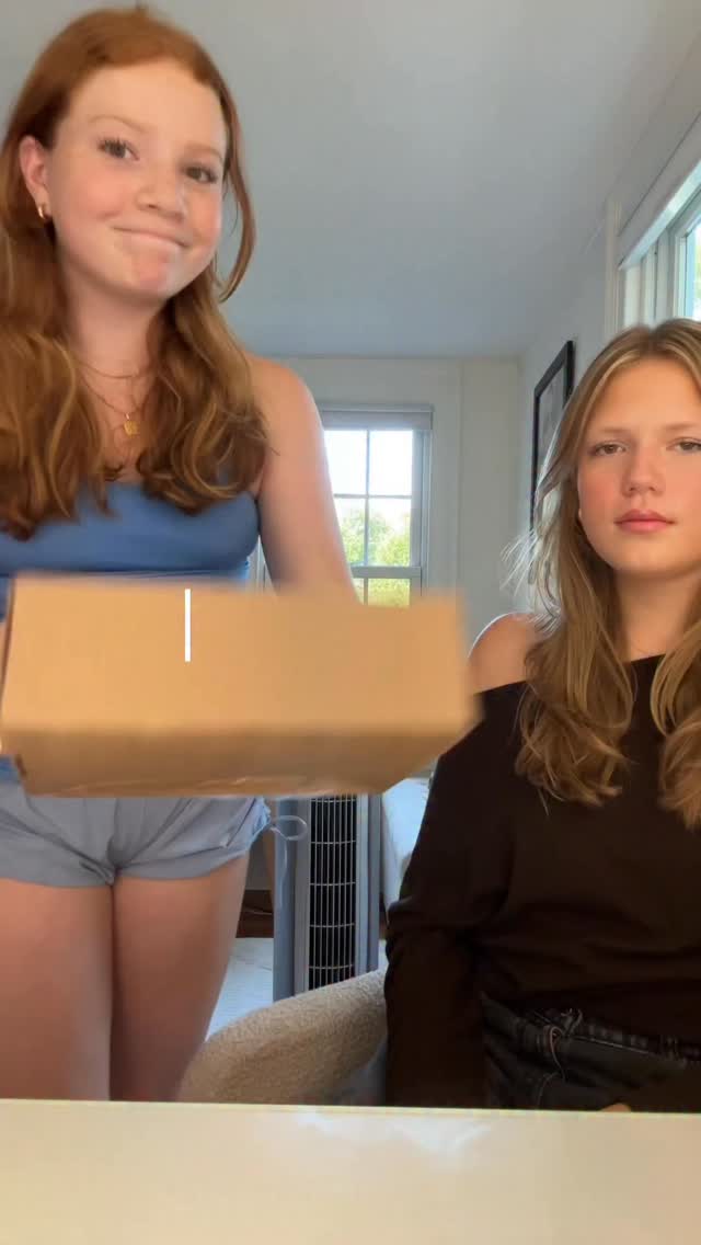 Instagram post by @grwmaddieeee for Evereden. Caption reads: PR HAUL OMGGGGGG #prhaul #influencer #pr....