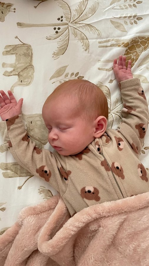 Instagram post by @kellylamich for Boobie Superfoods. Caption reads: [...] trying out these Milk Bars from Boobie....