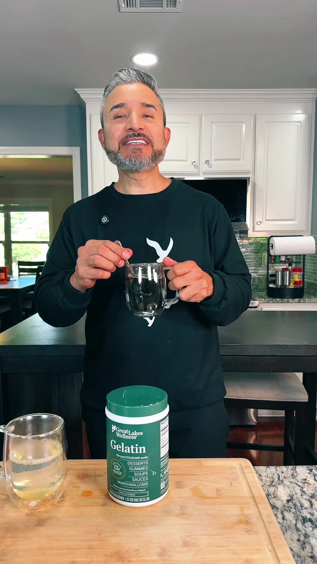 TikTok post by @ayunonutricion for Great Lakes Wellness. Caption reads: @Great Lakes Wellness #gelatin #summerwins [...].