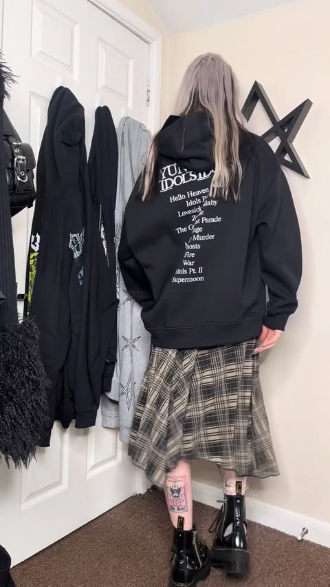 Instagram post by @paras1te.eve for Universal Musiek. Caption reads: the @yungblud x @primark collection celebrating....