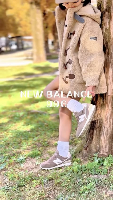 Instagram post by @sa_chan.1010 for ABC-MART KIDS. Caption reads: Timeless beige for cozy autumn days.
Styling the....