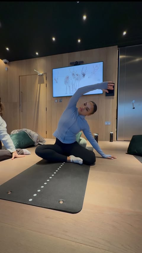 Instagram post by @reneeqa.lee for Tesco. Caption reads: Trying Pilates for the first time as a gym....