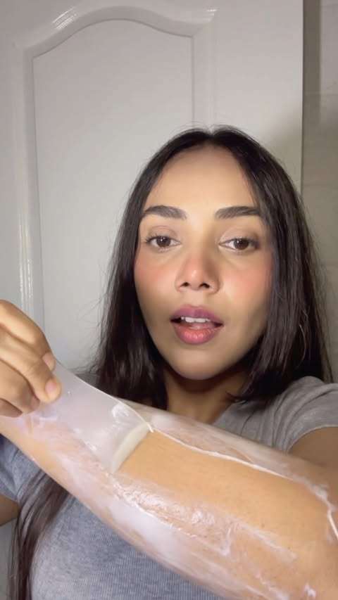 Instagram post by @mantashakhurshidkhan for Namyaa. Caption reads: Hair removal without the drama ✨🤍 @namyaaofficial....