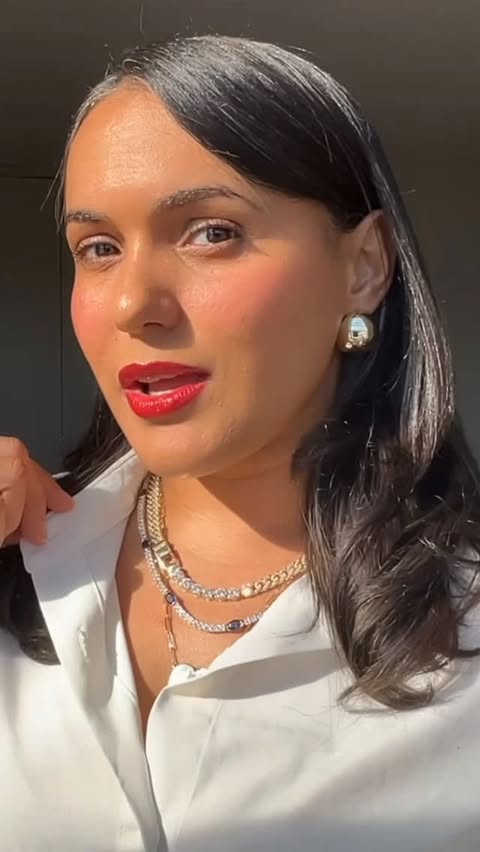 Instagram post by @rainreyes1 for Melinda Maria. Caption reads: [...] #mmgirls #selflove @melindamaria_jewelry.