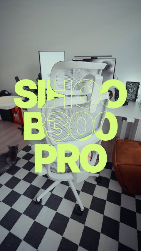 Instagram post by @alvinojoy for SIHOO. Caption reads: The upgrade my desk setup needed. The SIHOO B300....