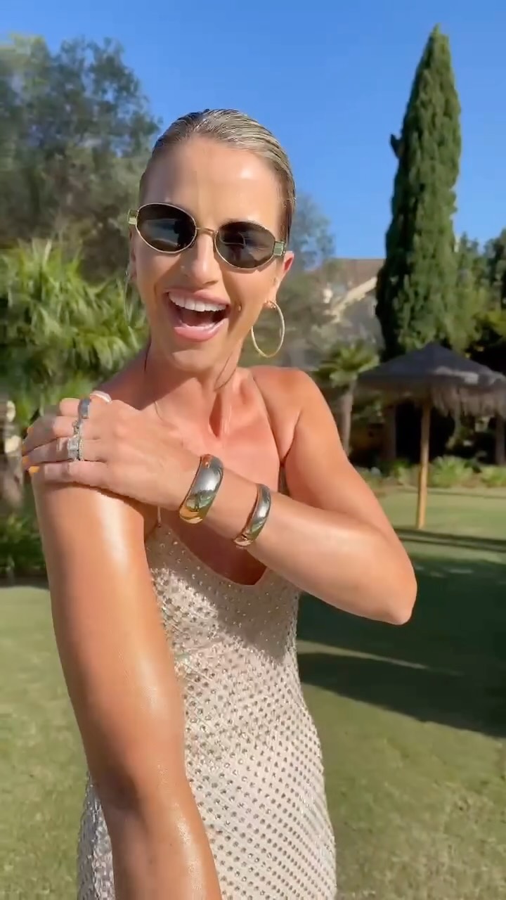 Instagram post by @voguewilliams for Bare by Vogue. Caption reads: AD | We’ve managed a date night!I’m a serial....