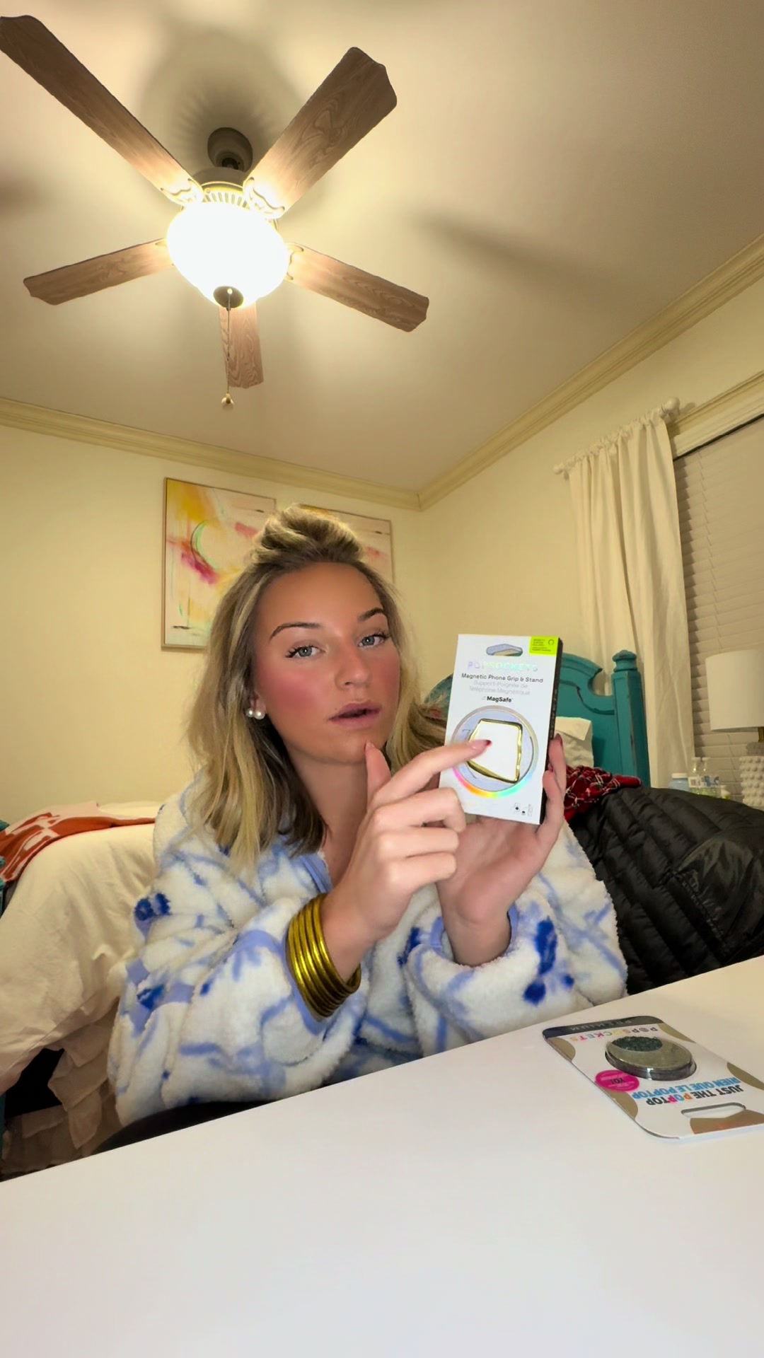 TikTok post by @reesepenny14 for PopSockets. Caption reads: [...] #fyp #tiktokshop #giftideasforher....