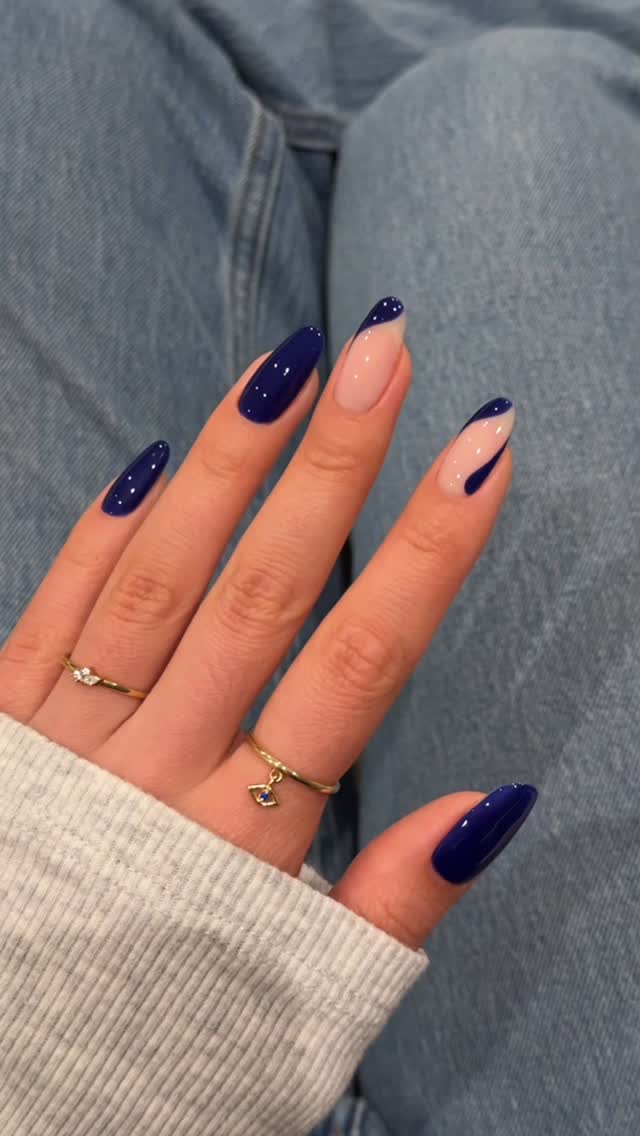 Instagram post by @heluviee for GLAMIRA. Caption reads: will forever be in 💙 paired w cute n dainty rings....