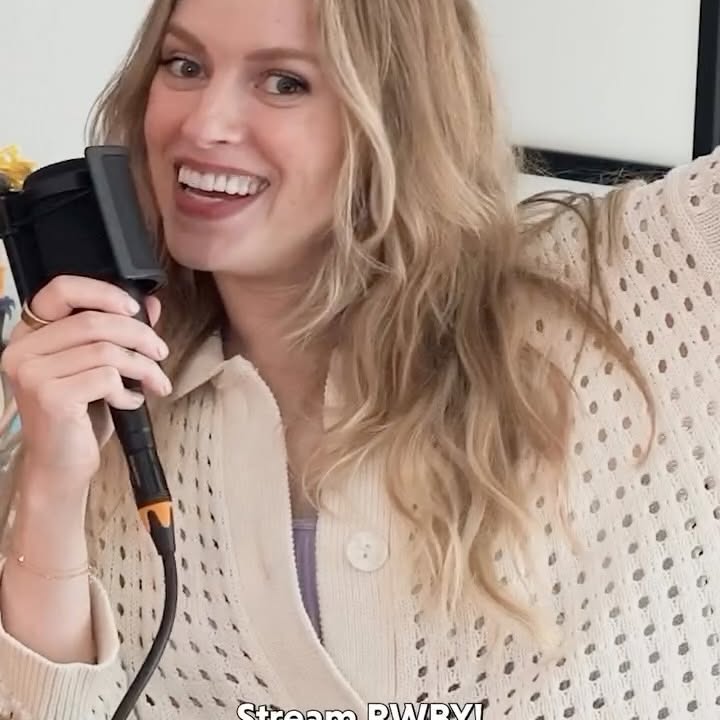 Instagram post by @kerryshawcross for VIZ. Caption reads: “Streammmm RWBY!” Get ready, because all volumes....