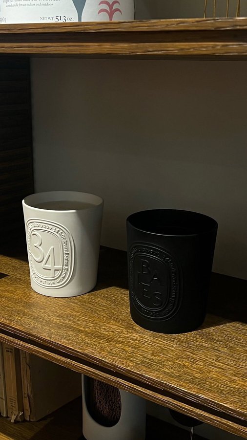 Instagram post by @byalishaa for Lucyd. Caption reads: [...] chic too?? we love! the features of the....