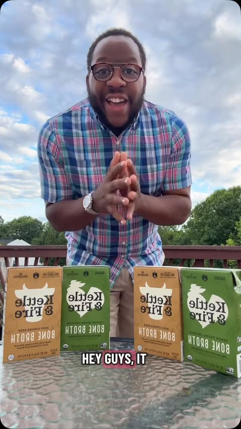 Instagram post by @fastlifejay247 for Kettle & Fire. Caption reads: [...] people will be selected to receive Kettle &....