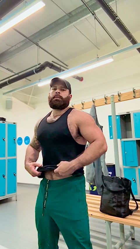 Instagram post by @christianccf for Nasty Pig. Caption reads: “𝐏𝐫𝐨𝐠𝐫𝐞𝐬𝐬 𝐢𝐧 𝐦𝐨𝐭𝐢𝐨𝐧 — 𝐞𝐯𝐞𝐫𝐲....