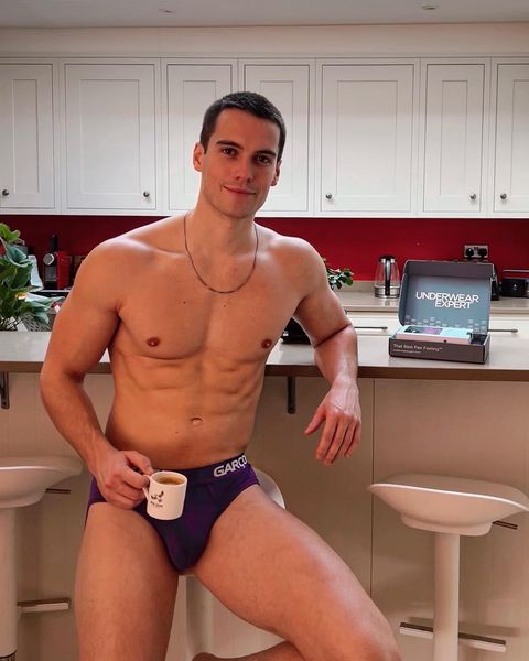 Instagram post by @harryrowley for Underwear Expert. Caption reads: The perfect blend of style and comfort for every....