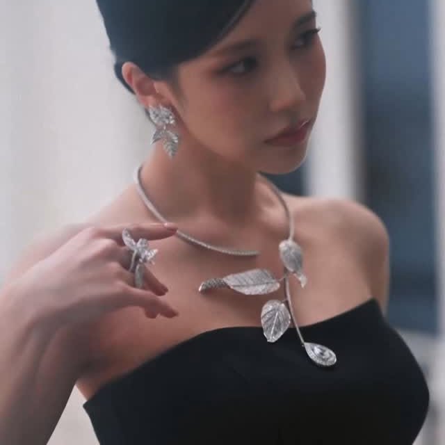 Instagram post by @mina_sr_my for Boucheron. Caption reads: Japan Ambassador Mina drops her top 3 must-know....