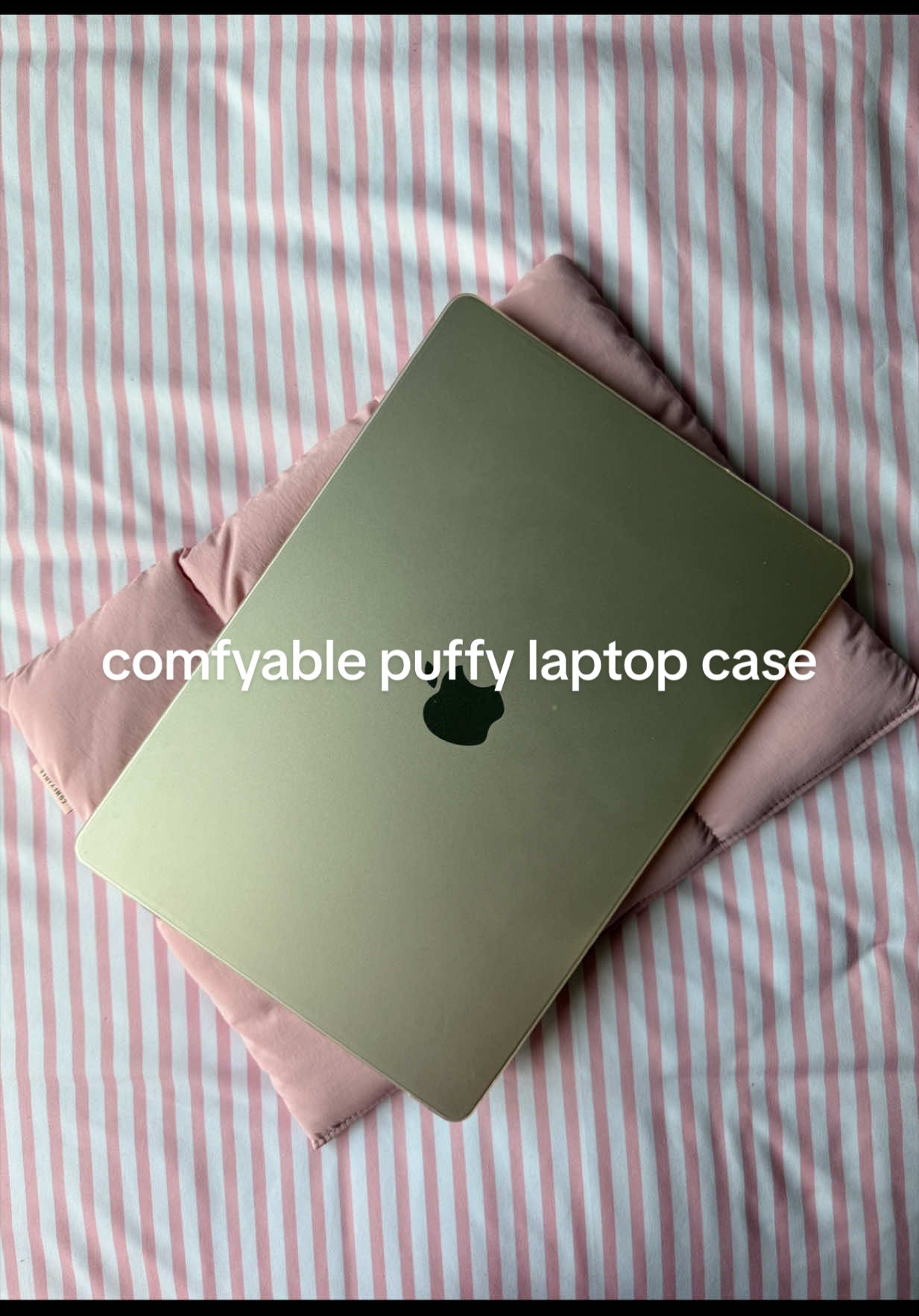 TikTok post by @sydni.harvey3 for Comfyable. Caption reads: [...] buying this for every device I have😭....