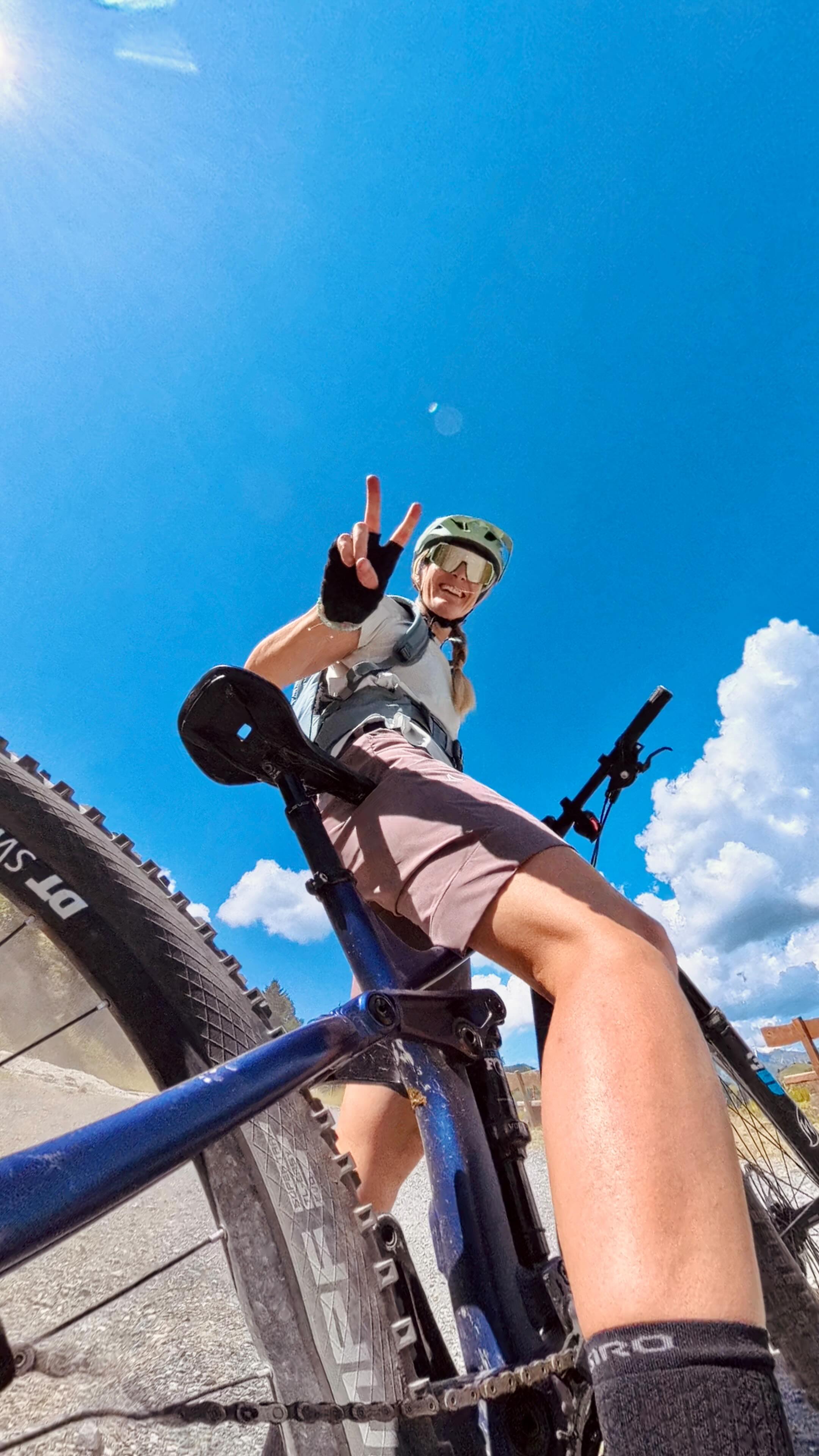 Instagram post by @fannysmith for Switzerland Tourism. Caption reads: My kind of rest day at home🌸
.
.
🎥: @insta360 /....