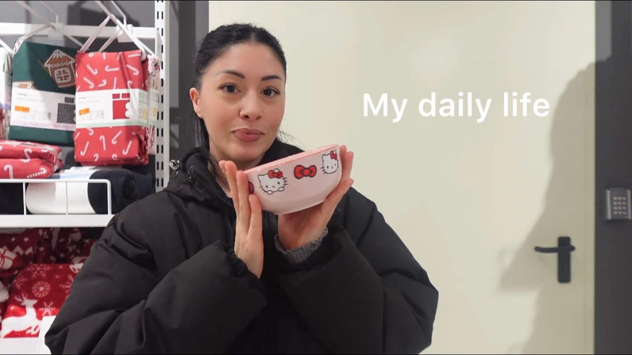 YouTube post by @Nicole.G for Degusta Box. Caption reads: Vlog 🛒 Visiting Sinsay for the first time |....