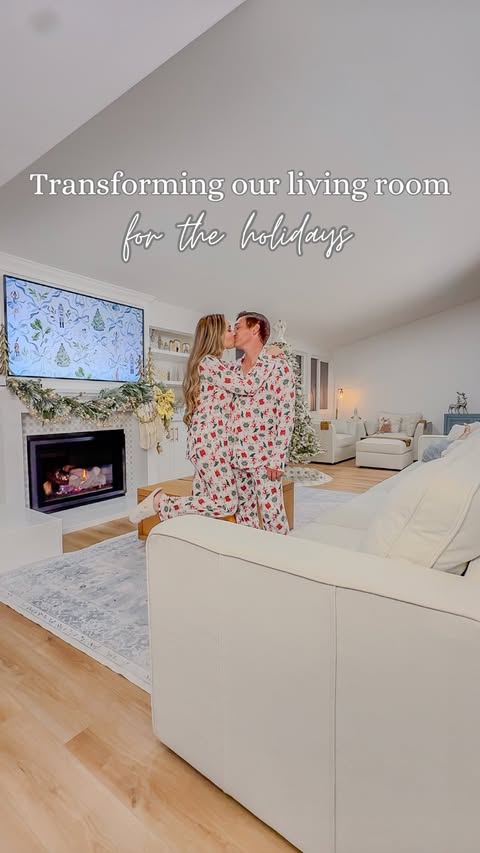 Instagram post by @jenniedimatteo for Lovesac. Caption reads: [...] for the Christmas tree?! I love that....