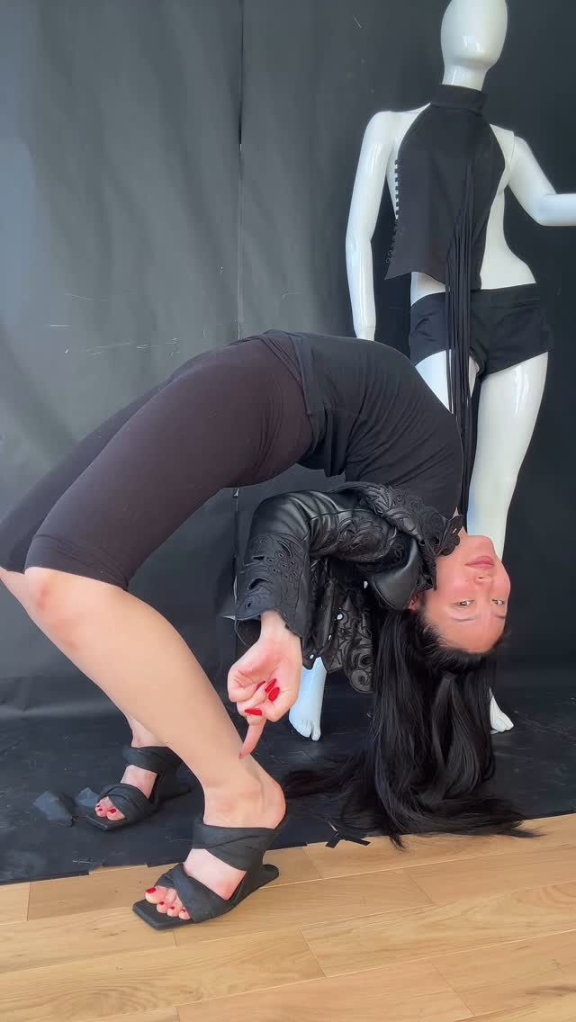 Instagram post by @laurensoyung for GOAT. Caption reads: footnotes, rick owens edition @goat.