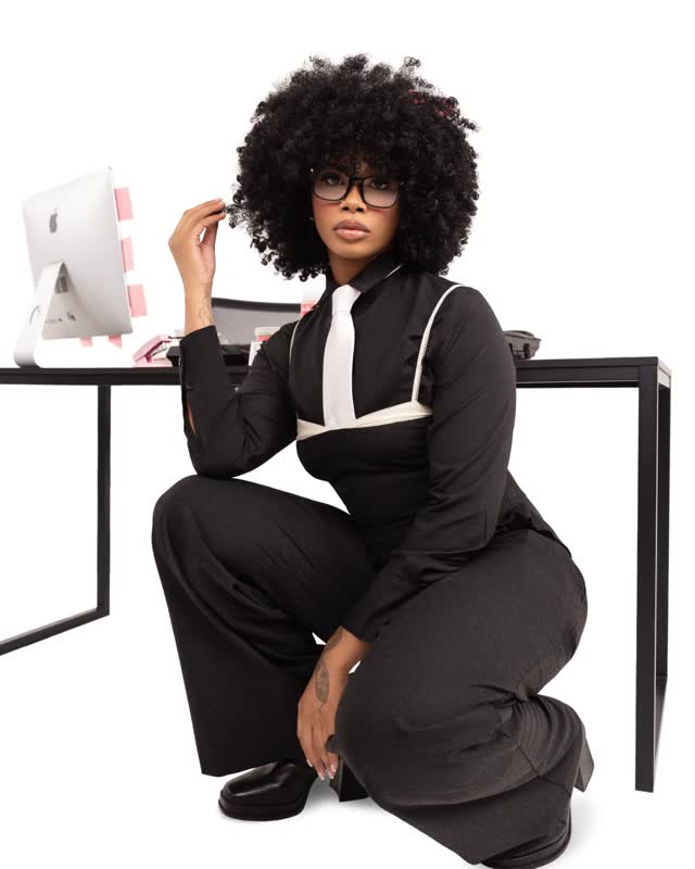 Instagram post by @delilahh.w for Camille Rose. Caption reads: Delilah Wade (@delilahh.w) has applied to be CEO....