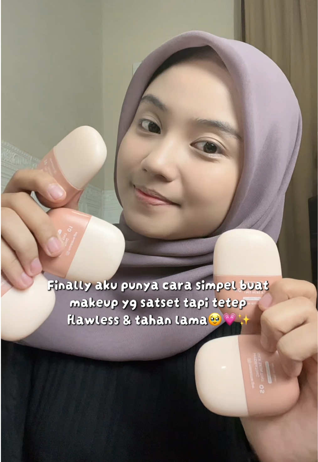 TikTok post by @itspaniiipa for Madame Gie Cosmetics. Caption reads: [...] lama makin glow & flawless🥺💕@Madame Gie....