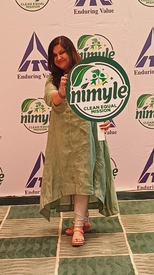 Instagram post by @antara.khushii for Nimyle. Caption reads: Apni ki janten, gobeshonay dekha geche je barite....