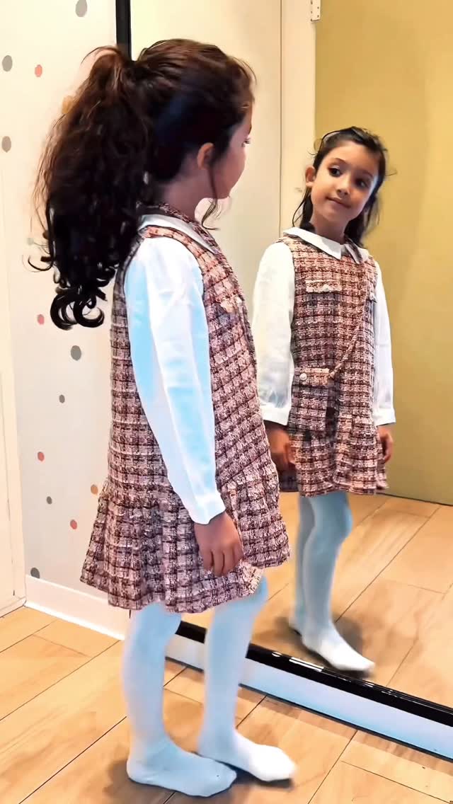 Instagram post by @labibahasbini for Babyshop. Caption reads: Wrapped in textures, layered in style.
🍁Falling....