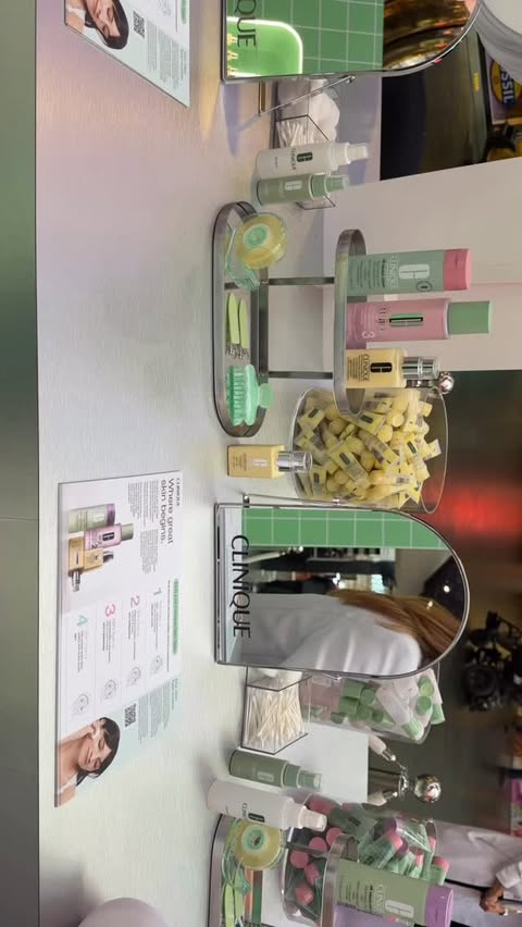 Instagram post by @siennagaltieri for Clinique. Caption reads: visited the cutest Clinique pop up store for my....