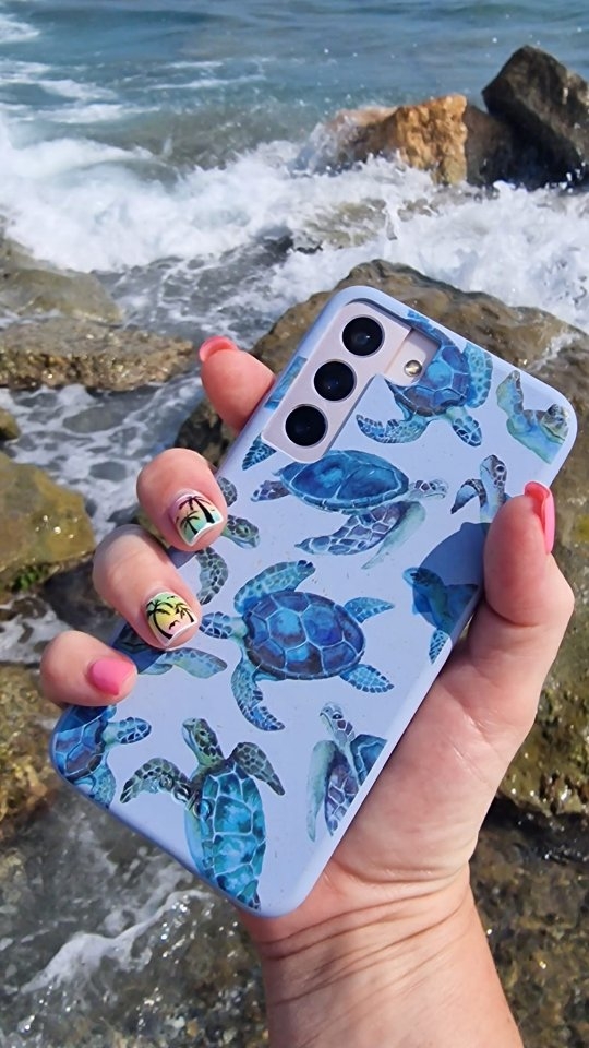 Instagram post by @rachel_styles_official for Pela Case. Caption reads: AD/ Alanya aesthetics 🏖

Phonecase ⬇️
@pelacase....