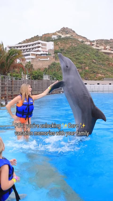 Instagram post by @melissa_beeler_ for Norwegian Cruise Line. Caption reads: [...] in Mexico forever 💙🐬 Thank you....