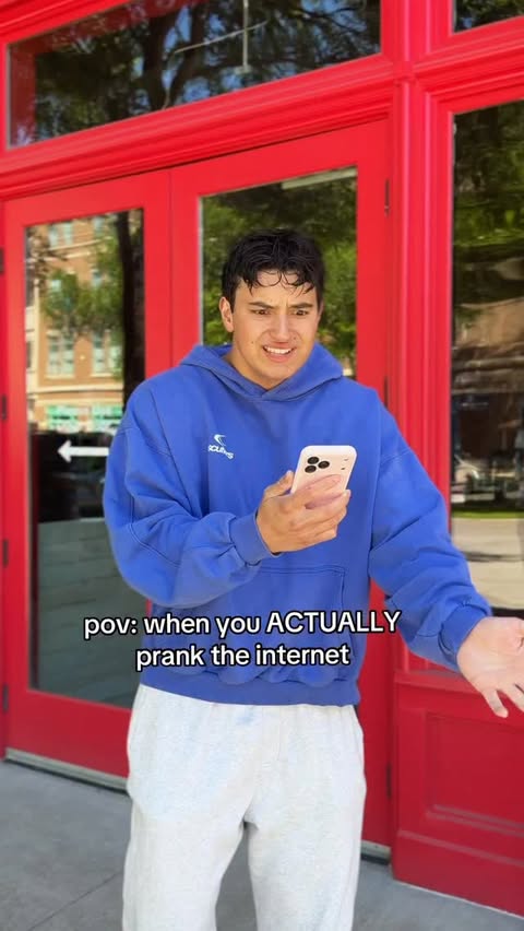 Instagram post by @jakebenedictt for QuillBot. Caption reads: [...] the internet..😭🙏 #trend #skit #quillbot....