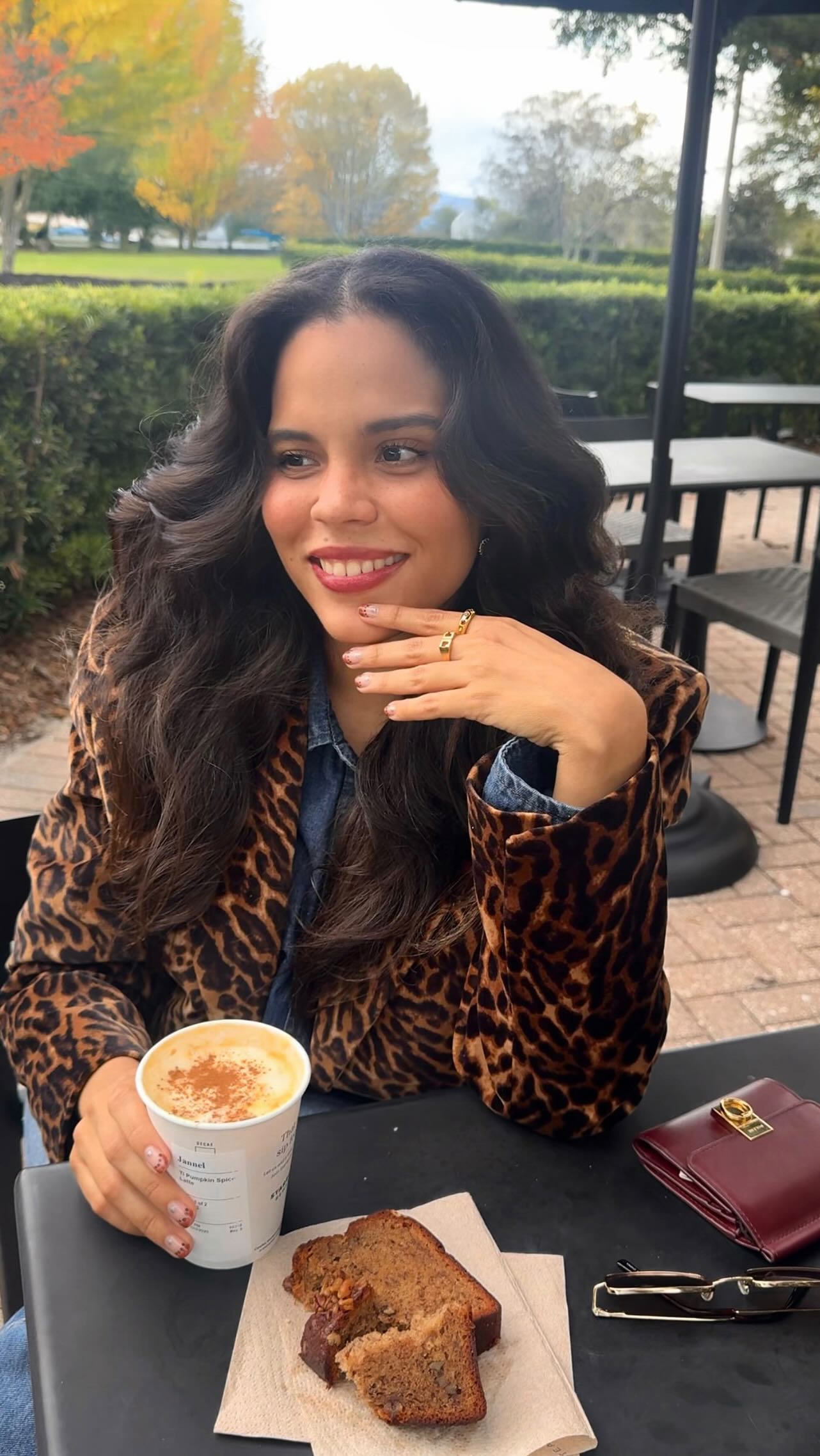 Instagram post by @jannelcastillo for Jewlr. Caption reads: [...] all about pieces with meaning, and these....