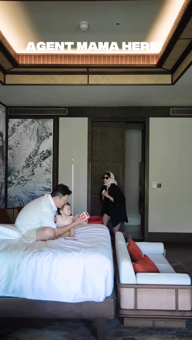 Instagram post by @may_6reen for Nanit. Caption reads: Even on holiday, mission mama never stops 😎
Love....