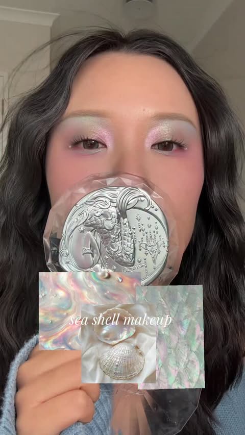 Instagram post by @j.uuuuudy for KALEIDOS. Caption reads: [...] @whatsupbeauty sky fire palette....